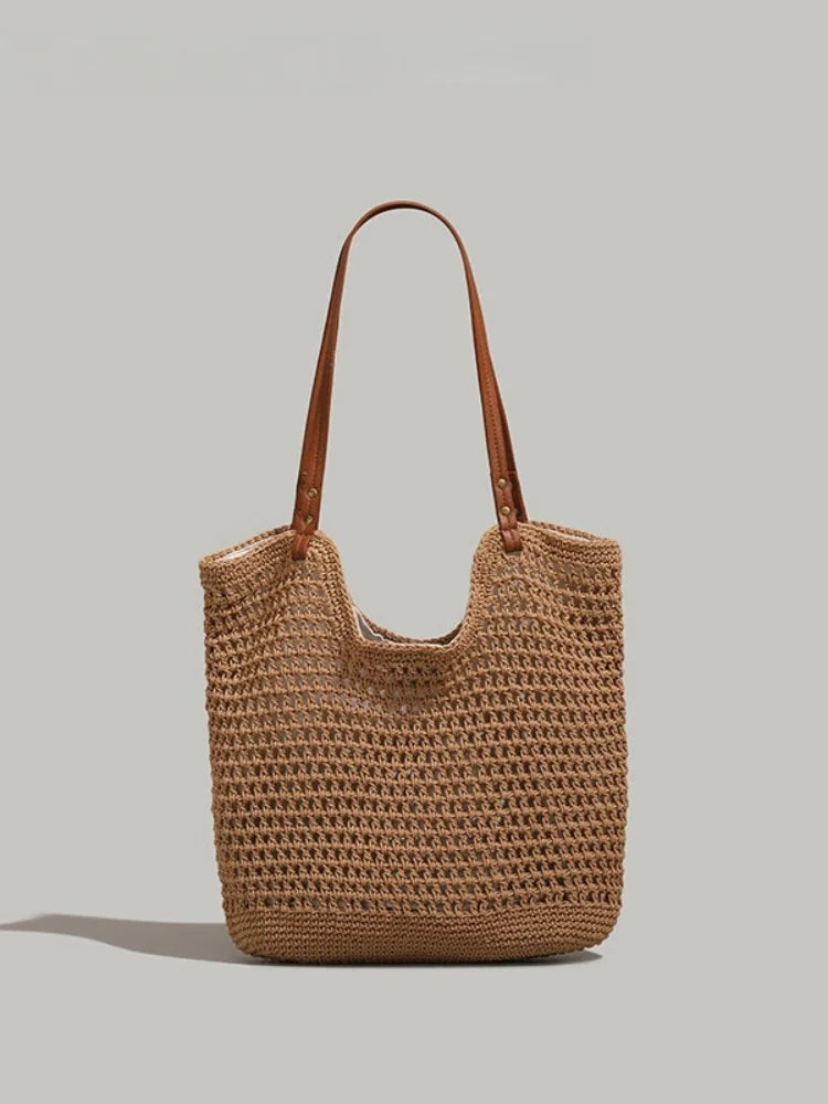 Stylish Women's Large Capacity Woven Tote Bag for Summer Travel