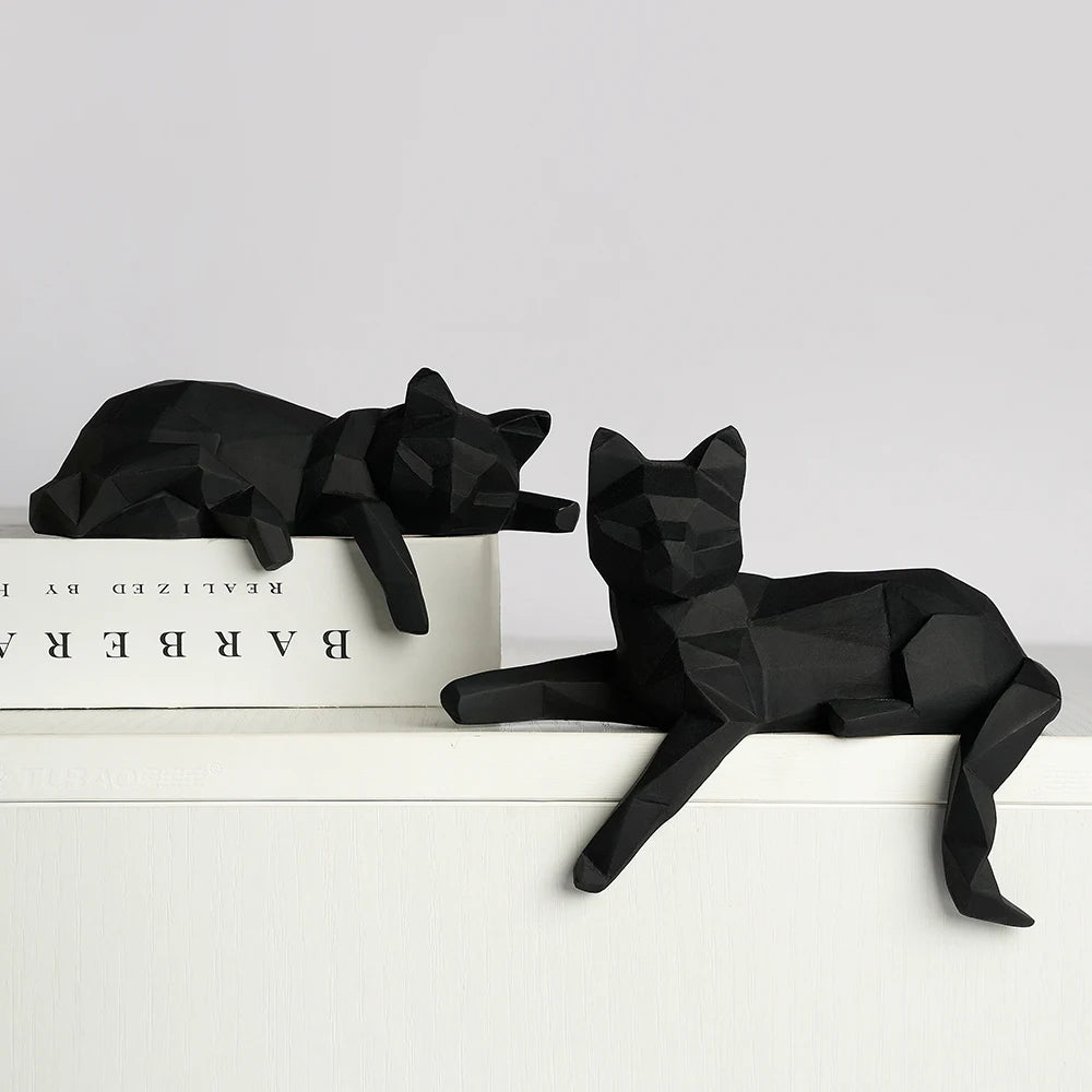 Geometric Cat Resin Sculptures - Artistic Ornaments for Home Decor