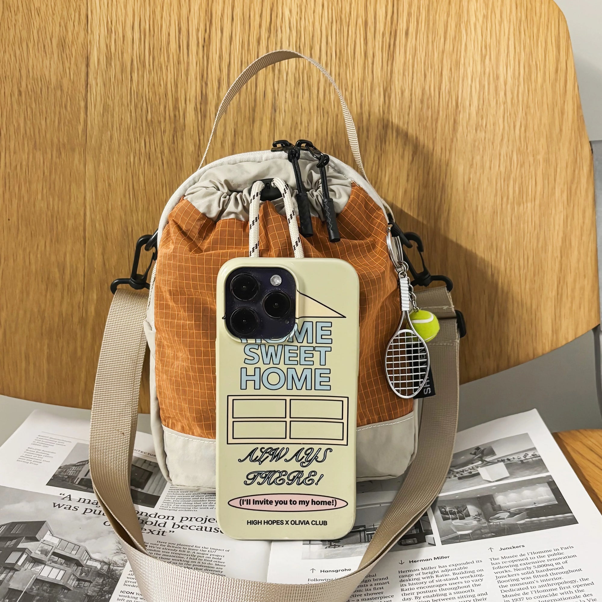 Stylish Lightweight Crossbody Bag for Outdoor Activities