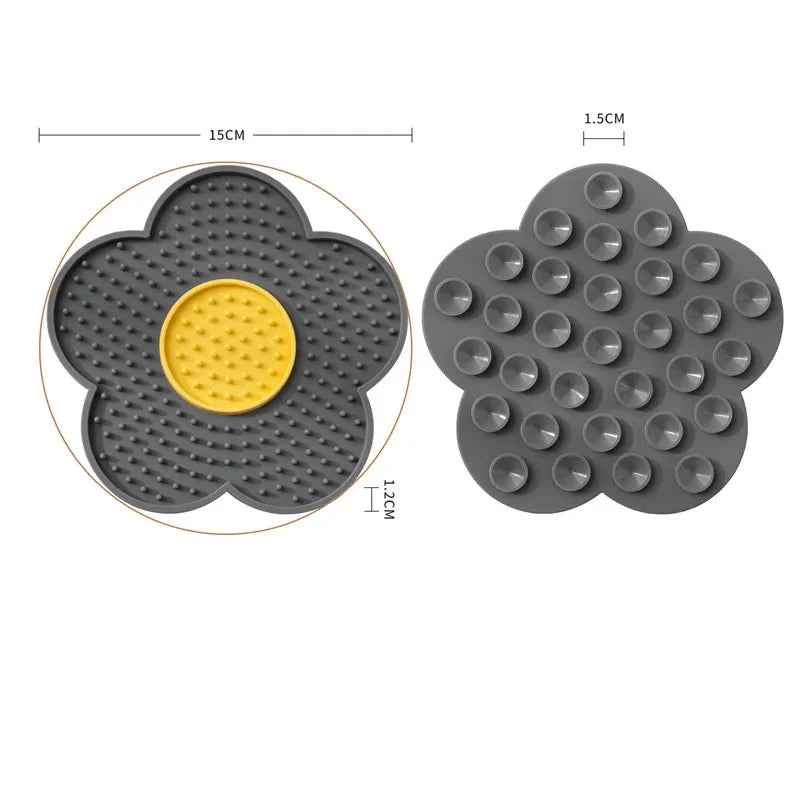 Silicone Pet Licking Mat - Flower-Shaped Slow Feeder with Suction