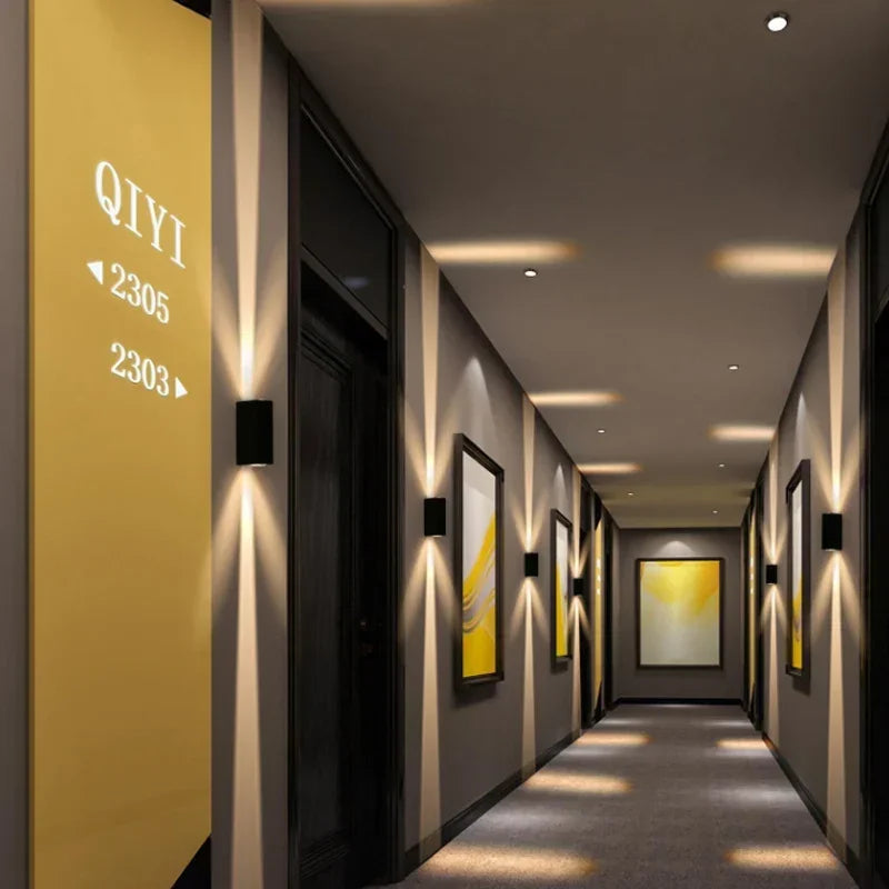 Pumous 6W Waterproof LED Outdoor Wall Sconce - Modern Design
