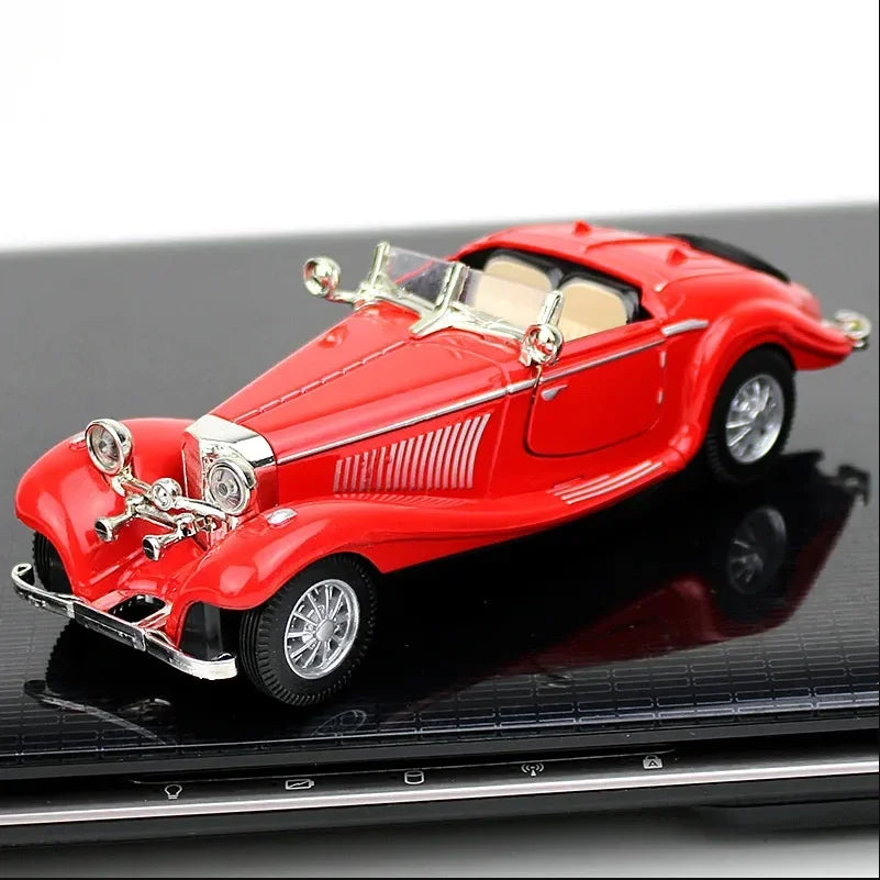 1:28 Mini Alloy Vintage Car - Retro Diecast Pull Back Toy Vehicle