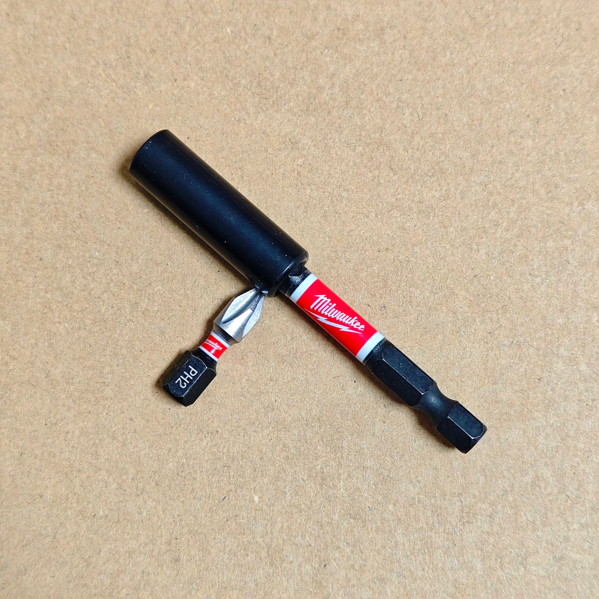Milwaukee SHOCKWAVE Magnetic Bit Tip Holder - 6" Extension Rod