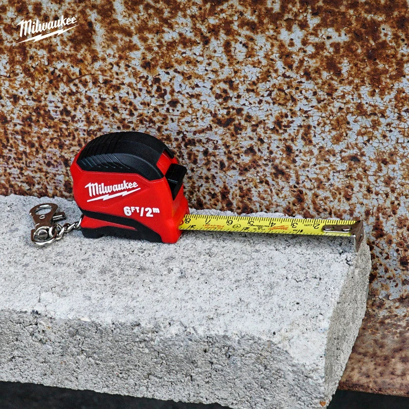 Milwaukee 6FT Keychain Tape Measure - Portable & Durable Tool