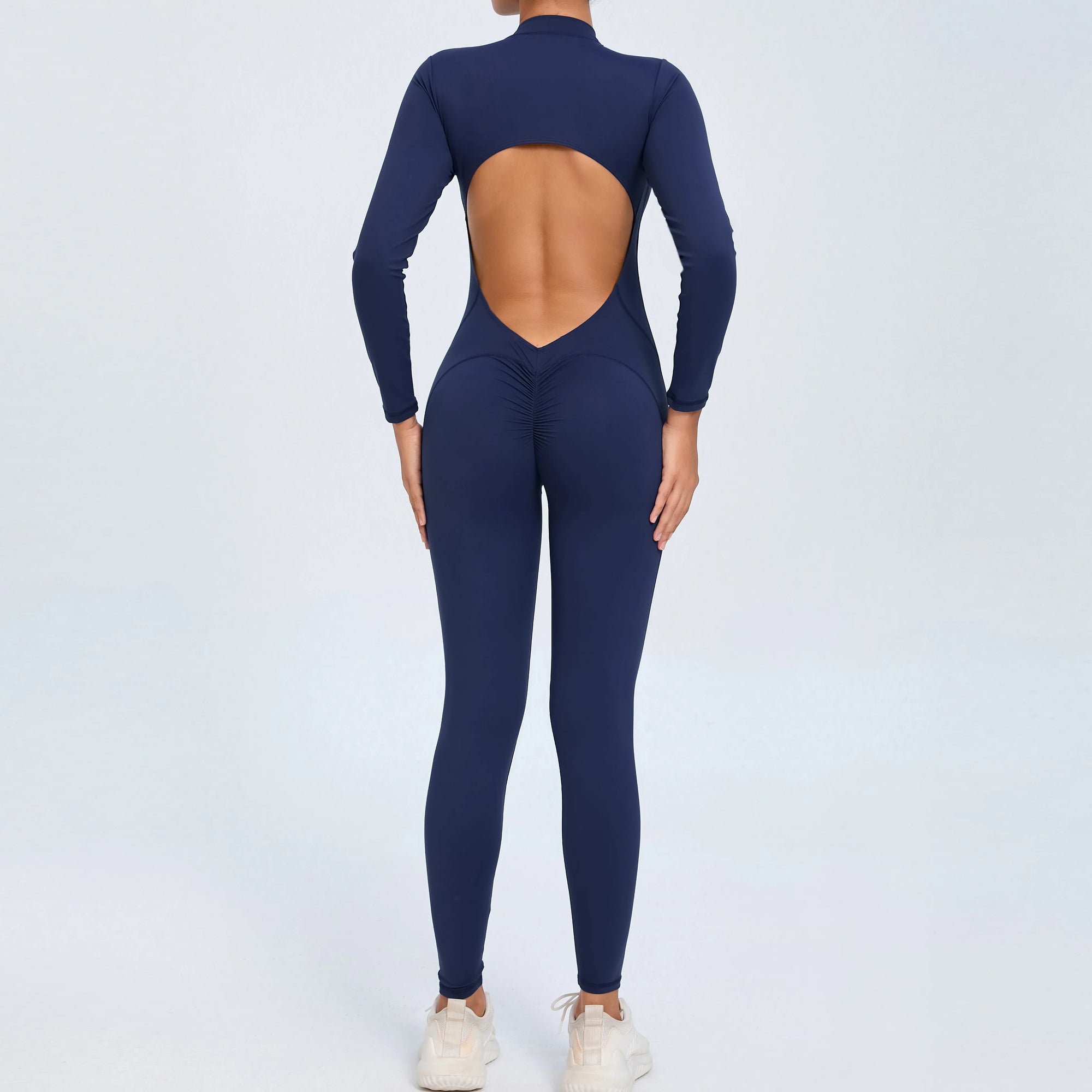 Stylish Women's Yoga Jumpsuit - Long Sleeve & Backless Design