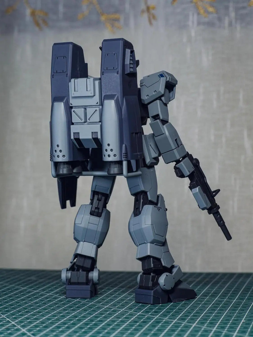 KUKU RX-79G Model Kit: Build, Display & Enjoy for Fans