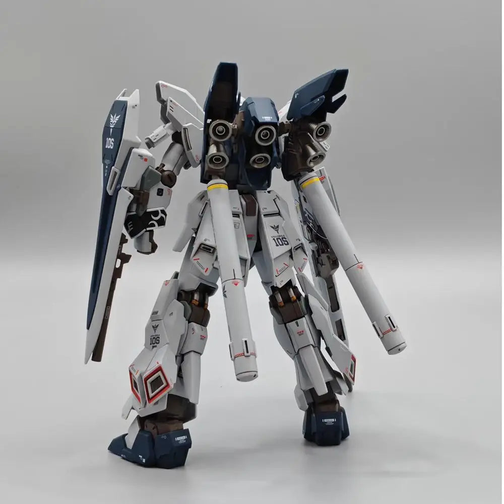 Bandai 1/144 Sinanju Model Kit - Dynamic Action Figure Collection