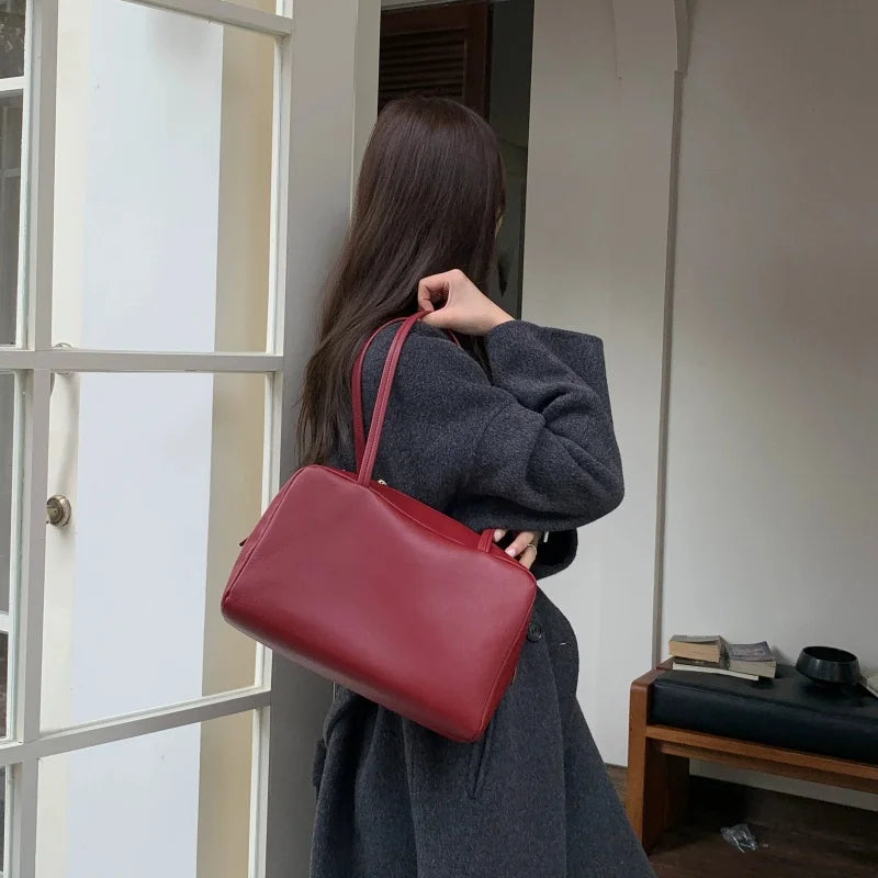 Trendy Sheepskin Leather Shoulder Bag - Versatile Underarm Crossbody