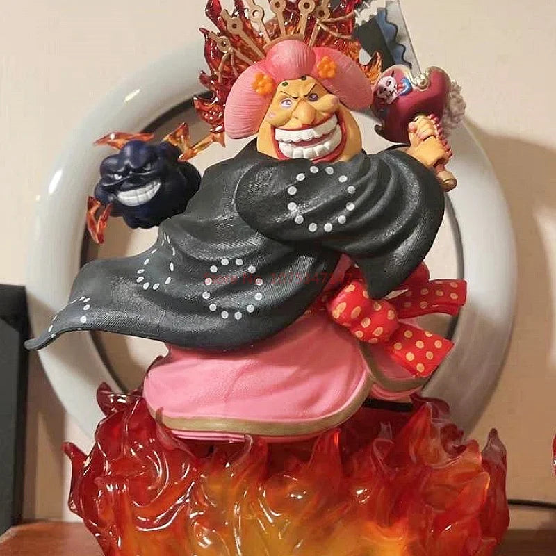 25cm Big Mom Figure - Charlotte Linlin Anime PVC Statue with Light