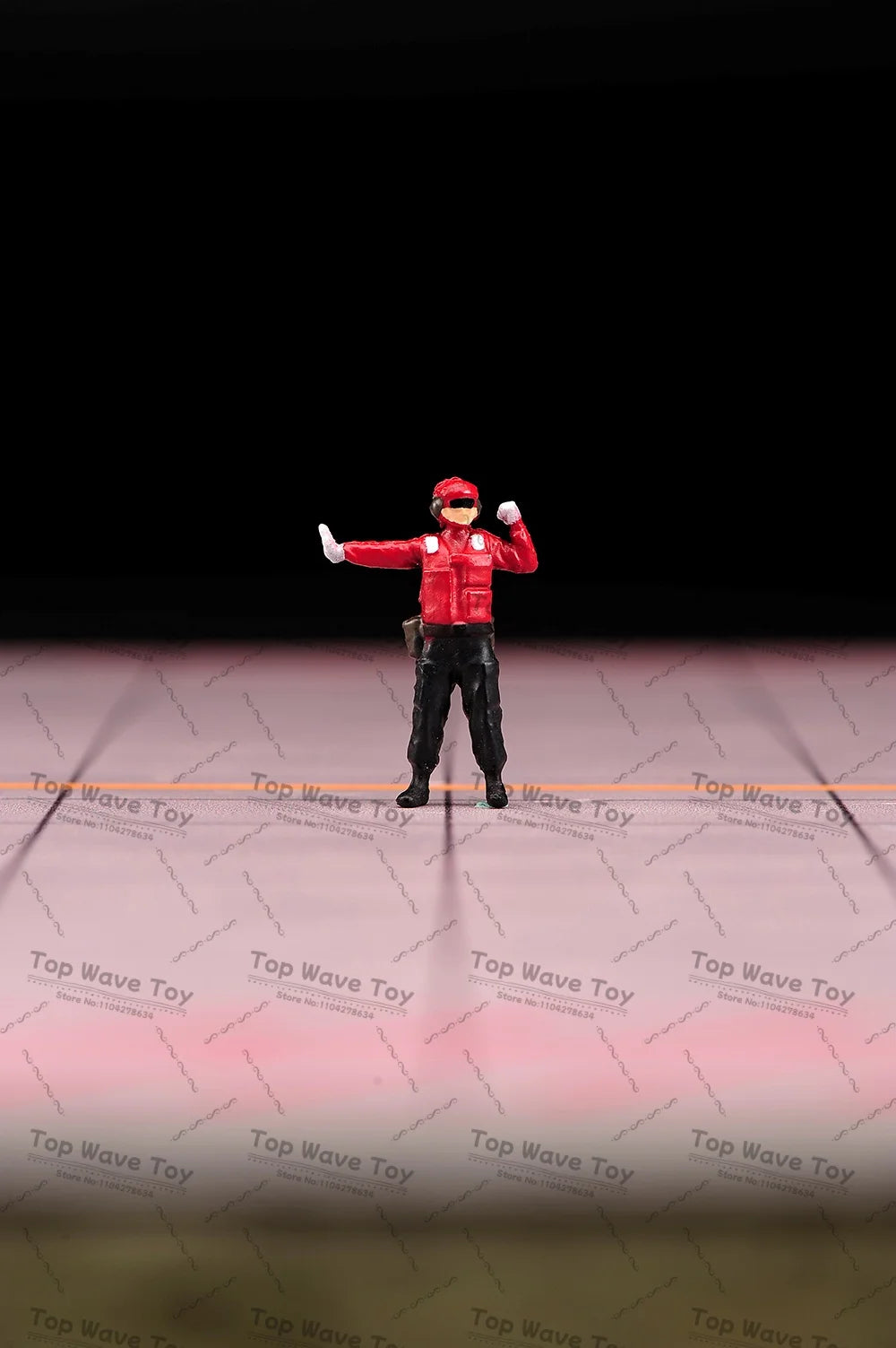 Creative Miniature Painted Figures for Car Model Photography