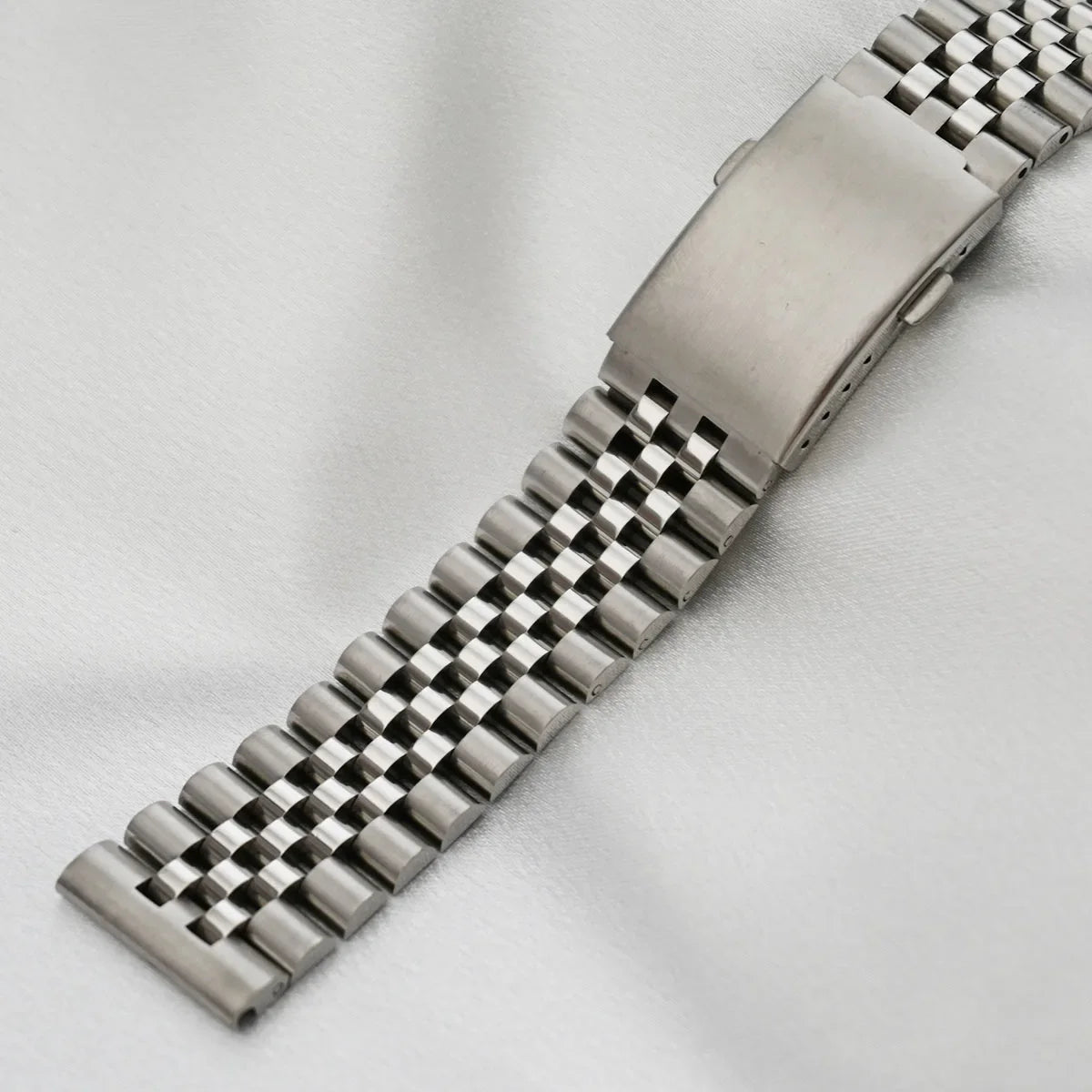 Curved End Stainless Steel Watch Band - 18mm to 22mm Sizes