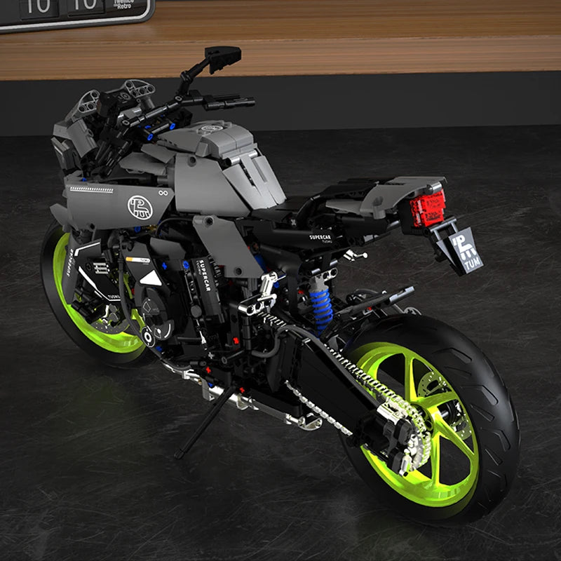 Creative Building Blocks: 1900+ Pieces Motorcycle STEM Kit