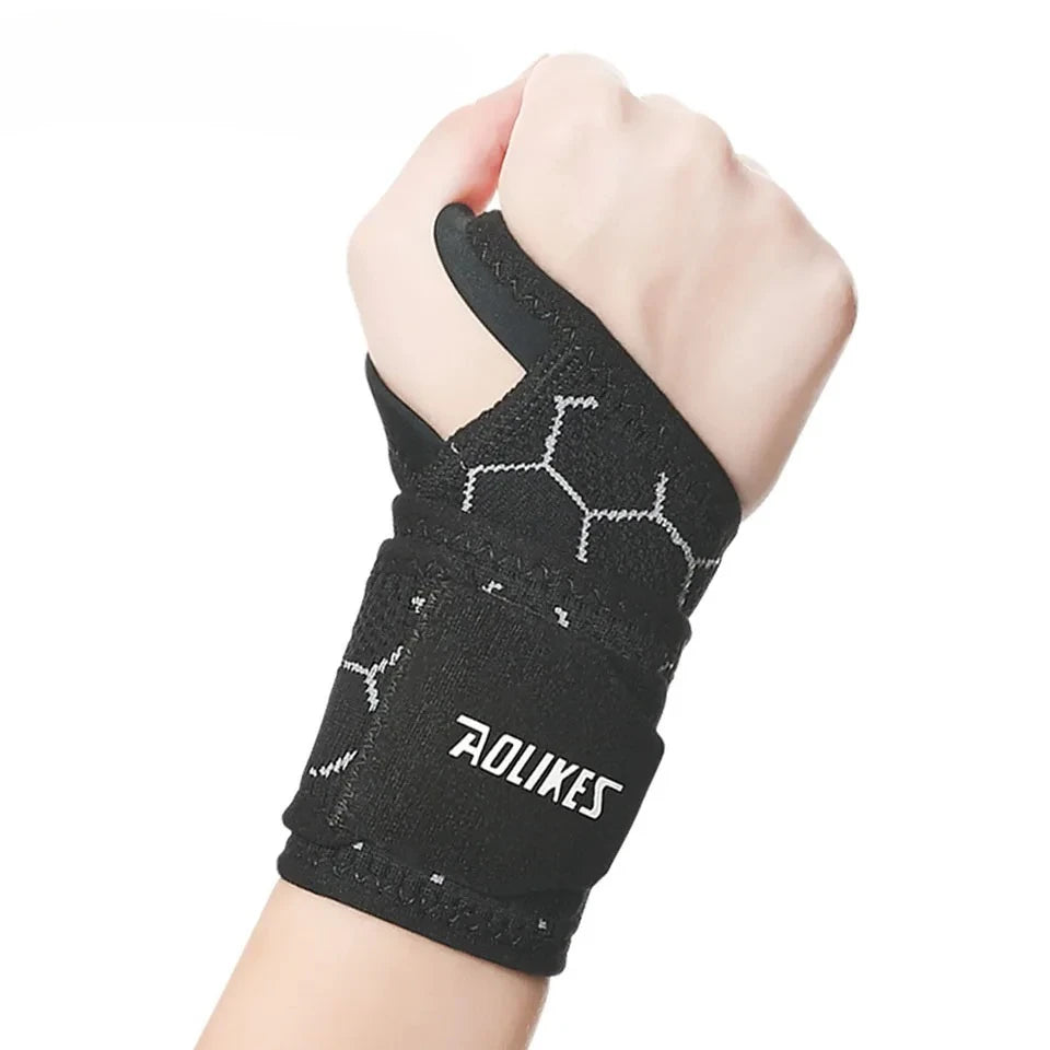 AOLIKES Wrist Brace for Carpal Tunnel Relief - Adjustable Compression Support