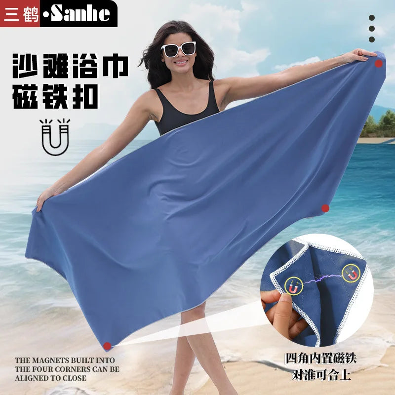 Quick-Dry Microfiber Beach Towel with Magnetic Fasteners