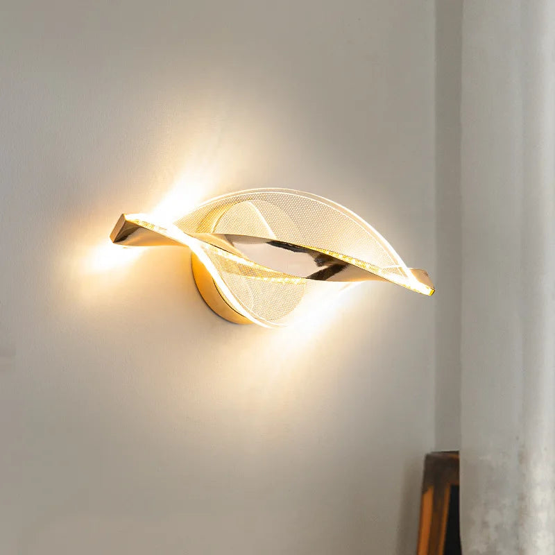 Luxury Gold Iron Wall Lamp with Acrylic Shade for Modern Interiors