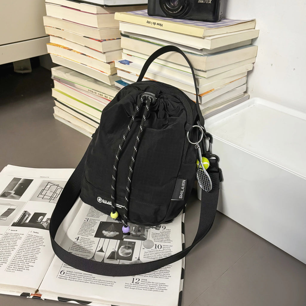 Stylish Lightweight Crossbody Bag for Outdoor Activities