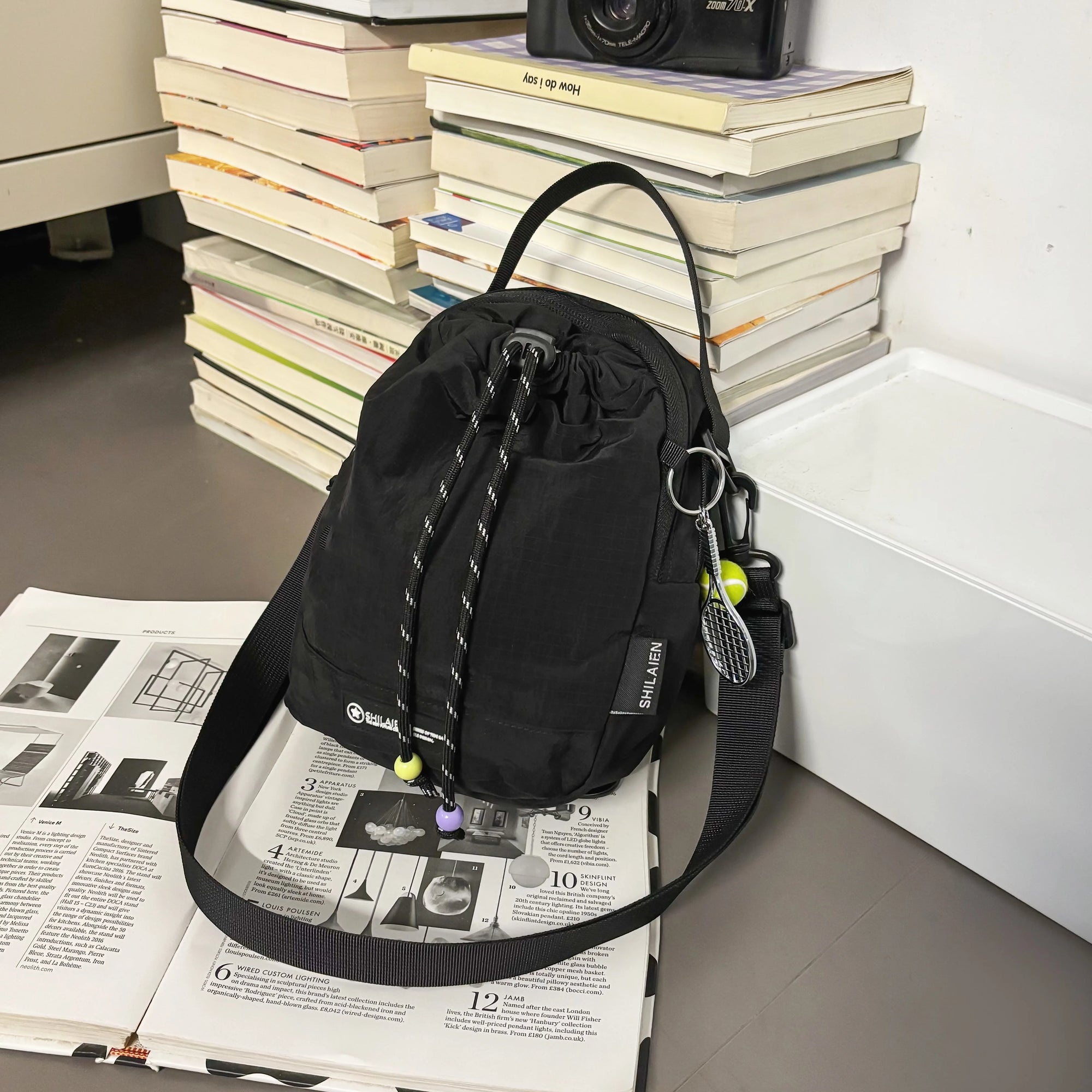 Stylish Lightweight Crossbody Bag for Outdoor Activities