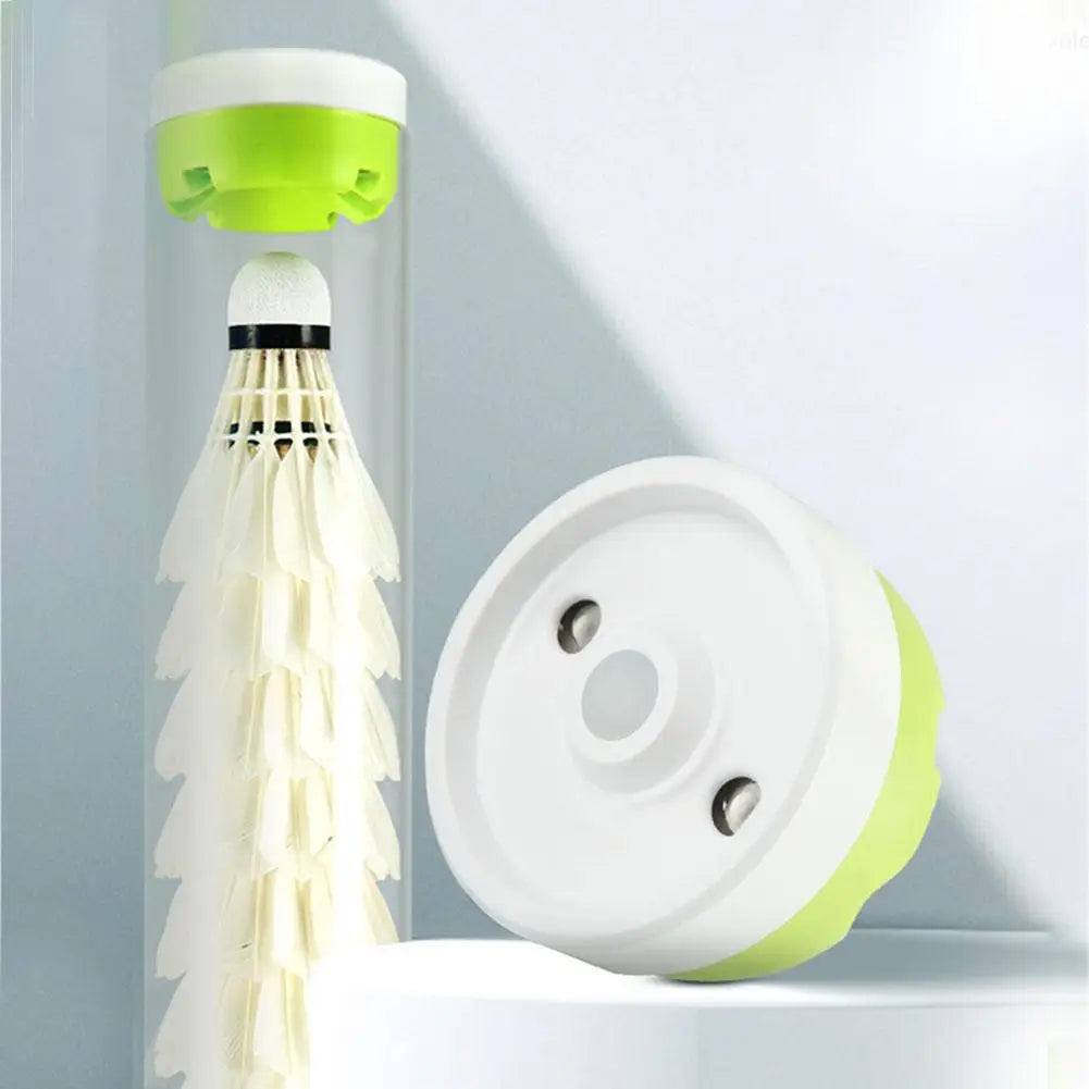 Portable Badminton Shuttlecock Humidifier for Enhanced Performance