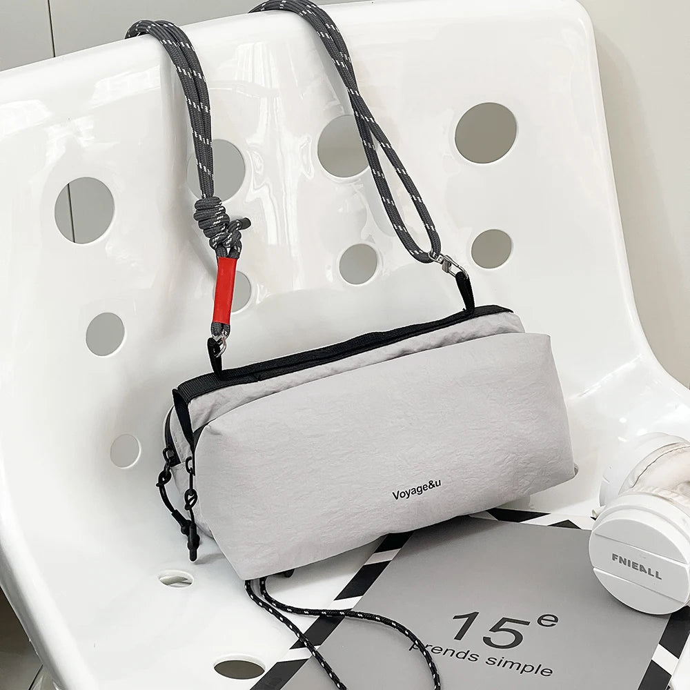 Stylish Lightweight Water Bottle Crossbody Bag for Sports & Travel