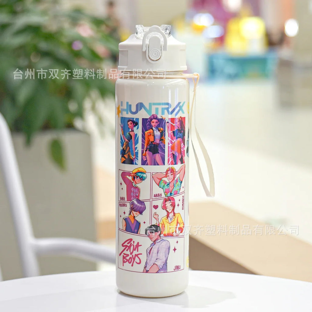 Cute 700ml Cartoon Print Water Cup with Straw - Perfect for Kids