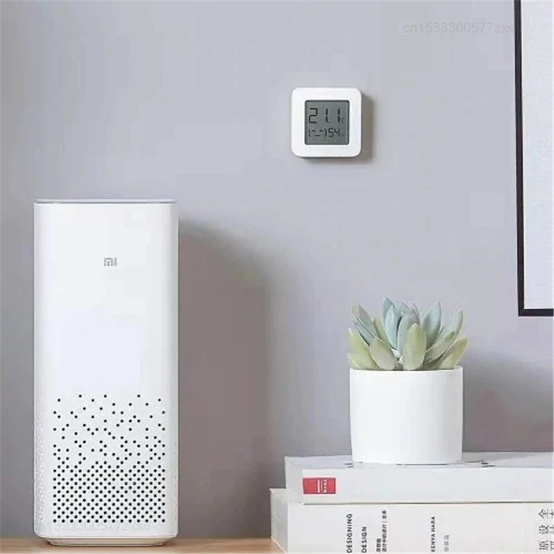 Mijia Bluetooth Thermometer 2: Smart Digital Hygrometer & Thermometer