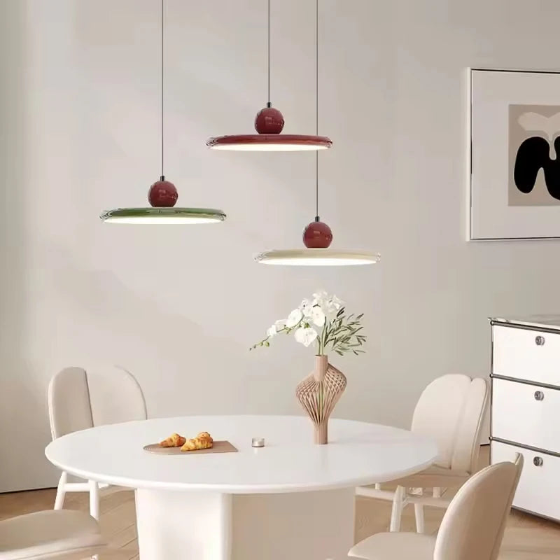 Retro Pendant Light - Stylish Hanging Lamp for Home & Restaurant Decor