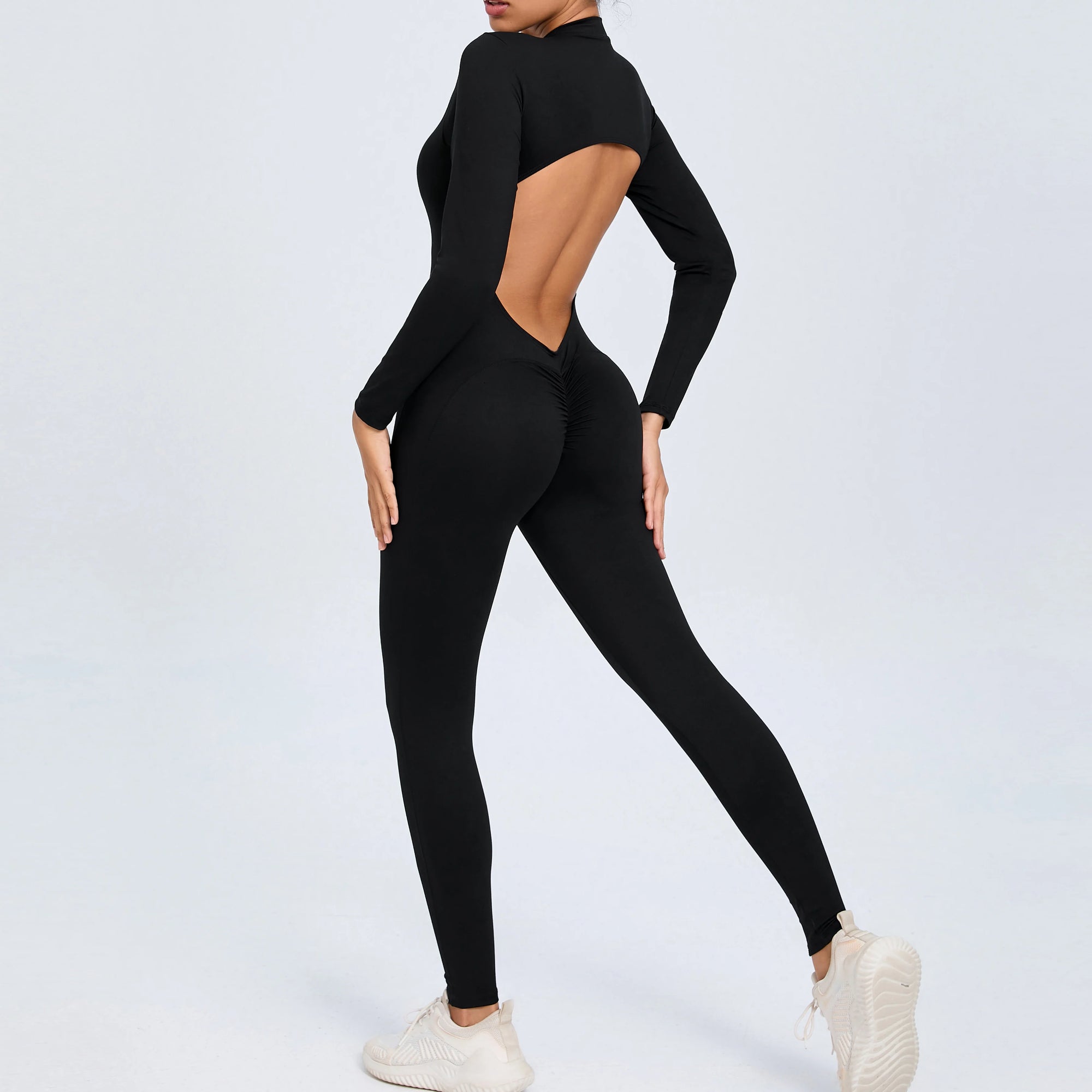Stylish Women's Yoga Jumpsuit - Long Sleeve & Backless Design