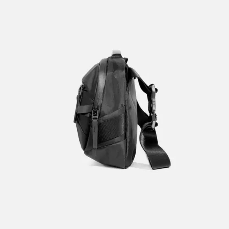 Day Sling 4 Max X-Pac: Water Resistant Crossbody Bag for Daily Travel