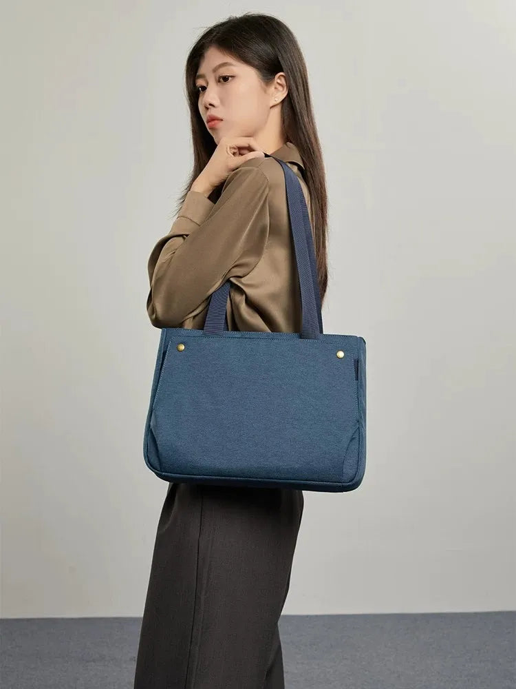 Versatile Tote Bag for Business & Commuting | Lightweight & Durable