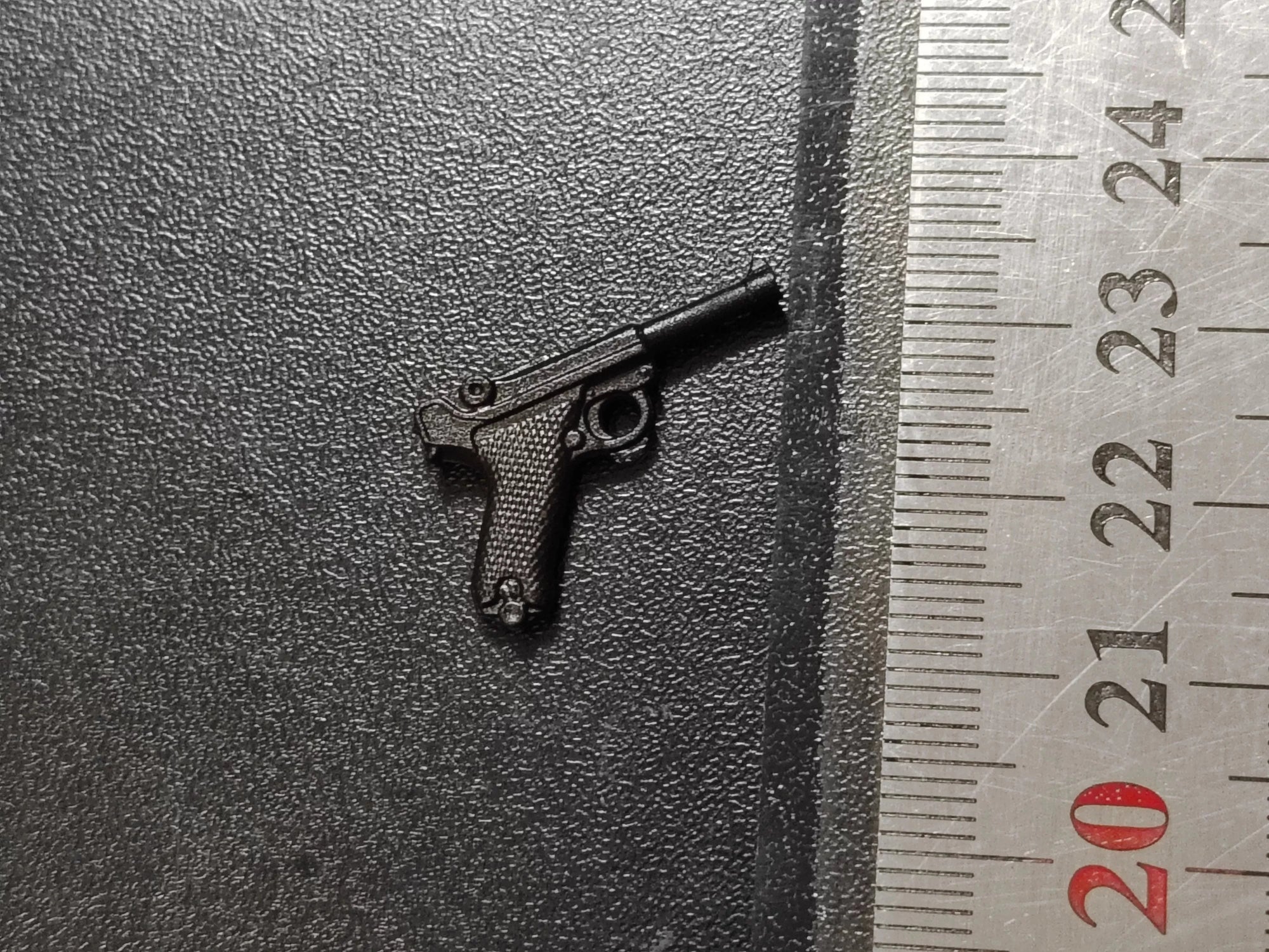 Deluxe Mezco ONE:12 Major Toht Action Figure Set - Raiders of the Lost Ark