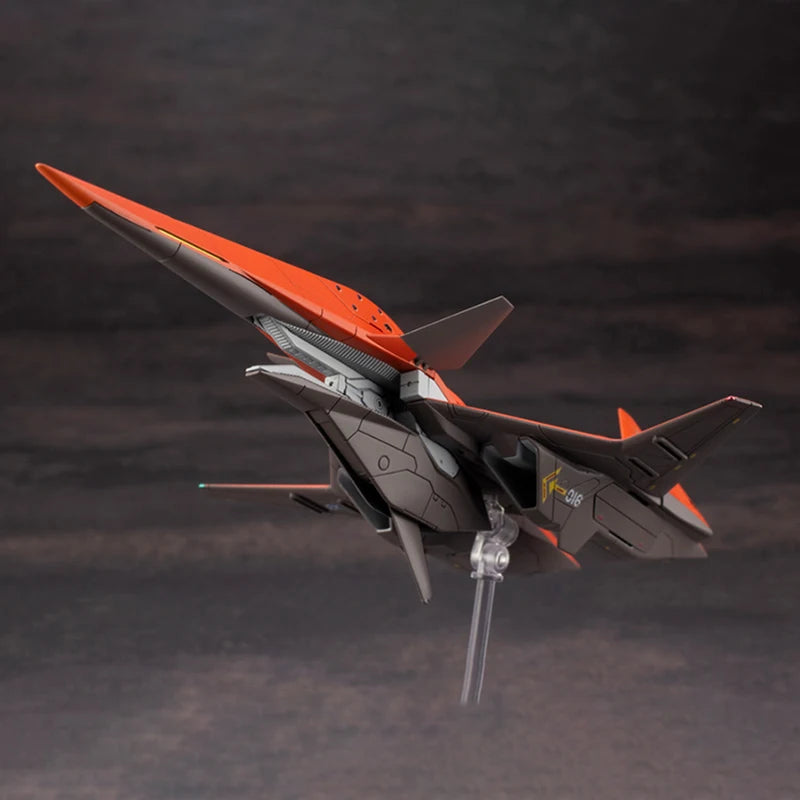 Kotobukiya ADF-01 FALKEN Model Kit - Ace Combat Collectible Figure