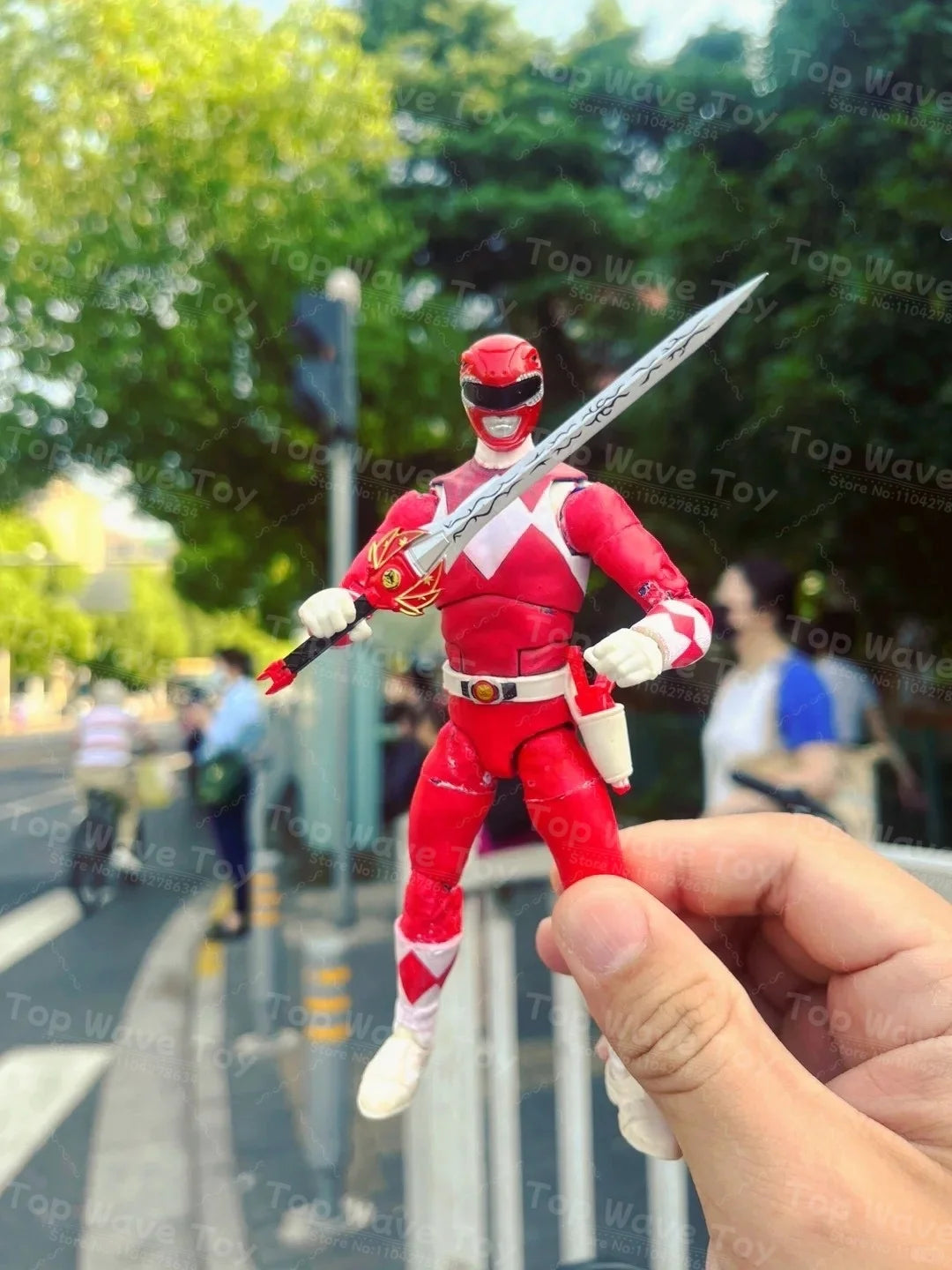 Dinosaur Squadron Chioh Team: 6-Inch Poseable White Tiger & Green Dragon