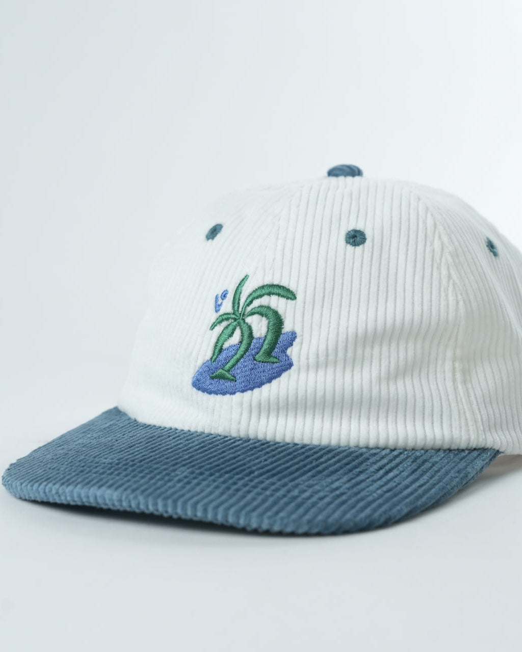 Palmy Surfing Corduroy Hat - Adjustable 70's Style for Adventure