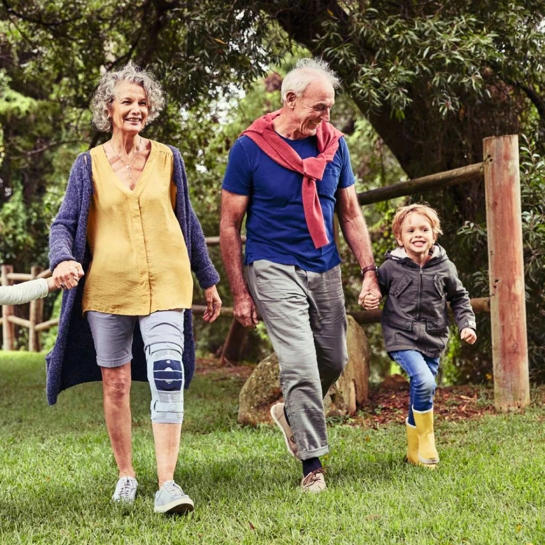 GenuTrain S Pro Hinged Knee Brace – Stabilize & Support Your Knee