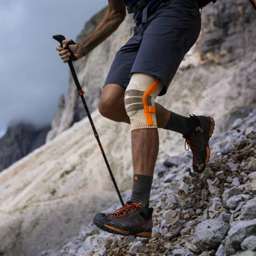 Premium Outdoor Knee Support for Hikers - Comfort & Stability