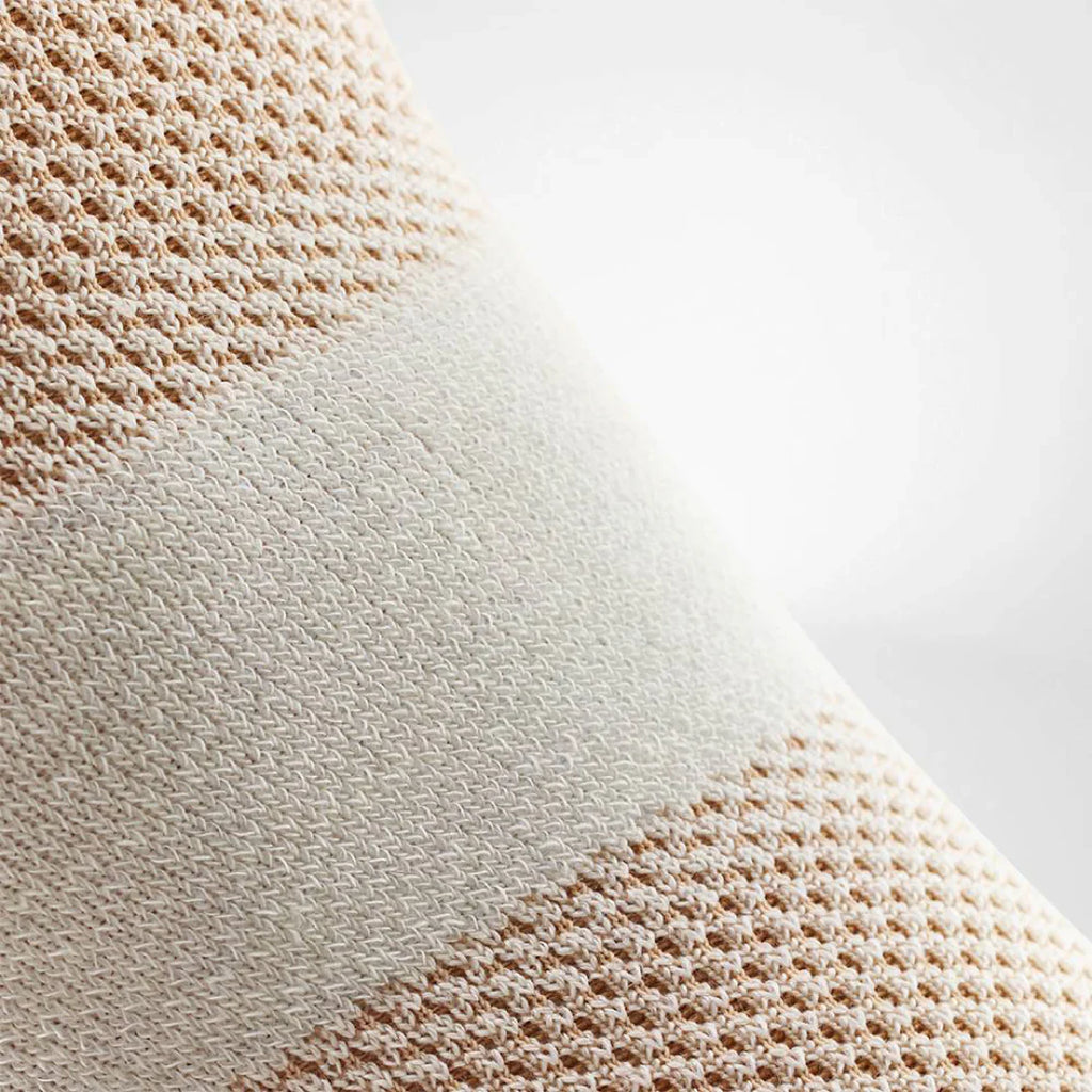 Premium Outdoor Knee Support for Hikers - Comfort & Stability