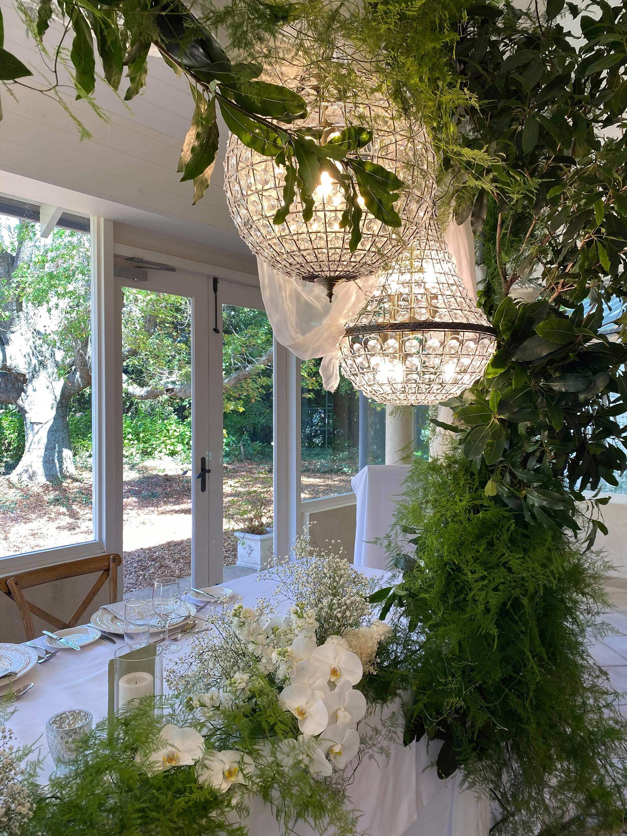 Elegant Casablanca Crystal Pendant Chandelier in Antique Brass