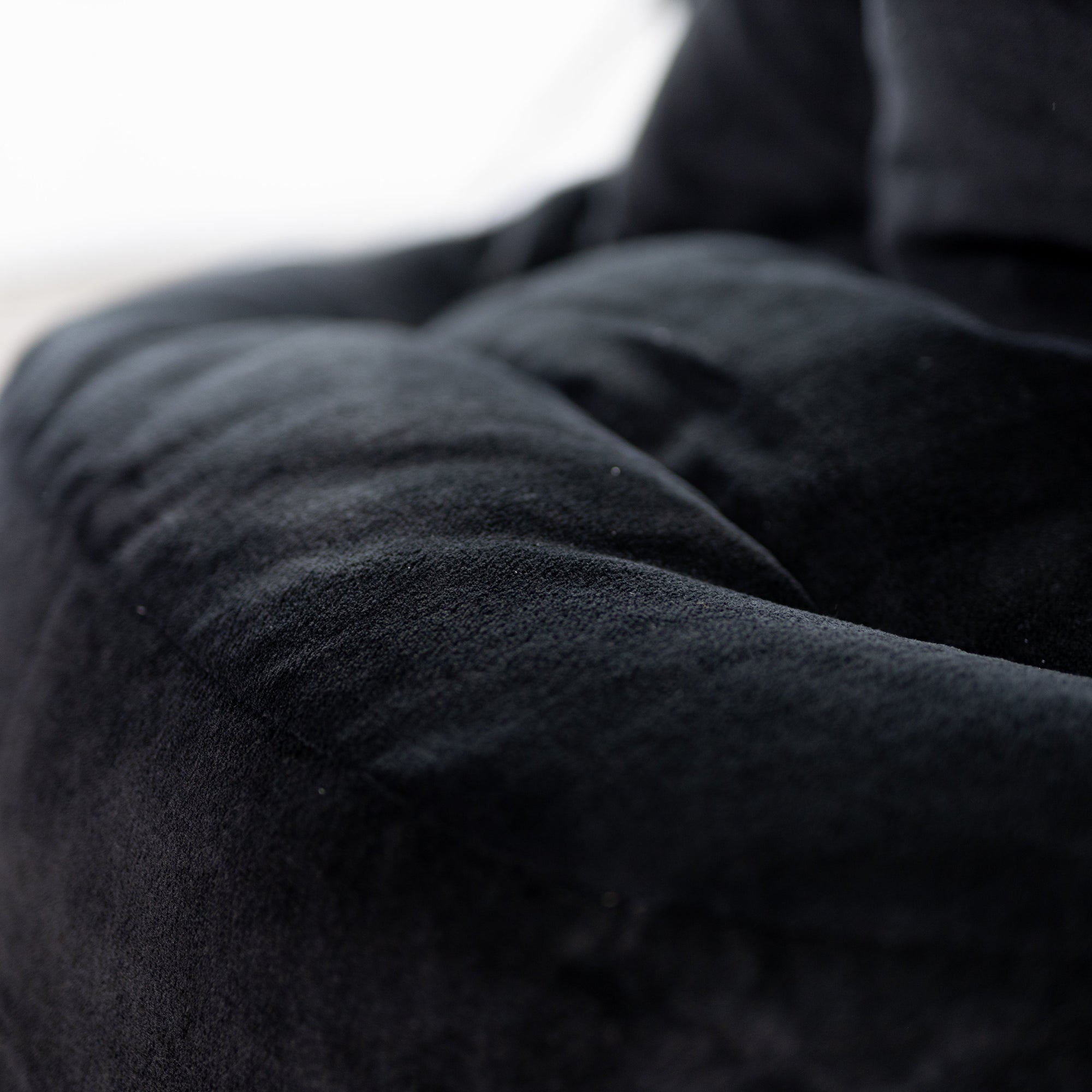 Luxurious Plush Black Bean Bag Lounger Chair Cover - Comfortable & Stylish