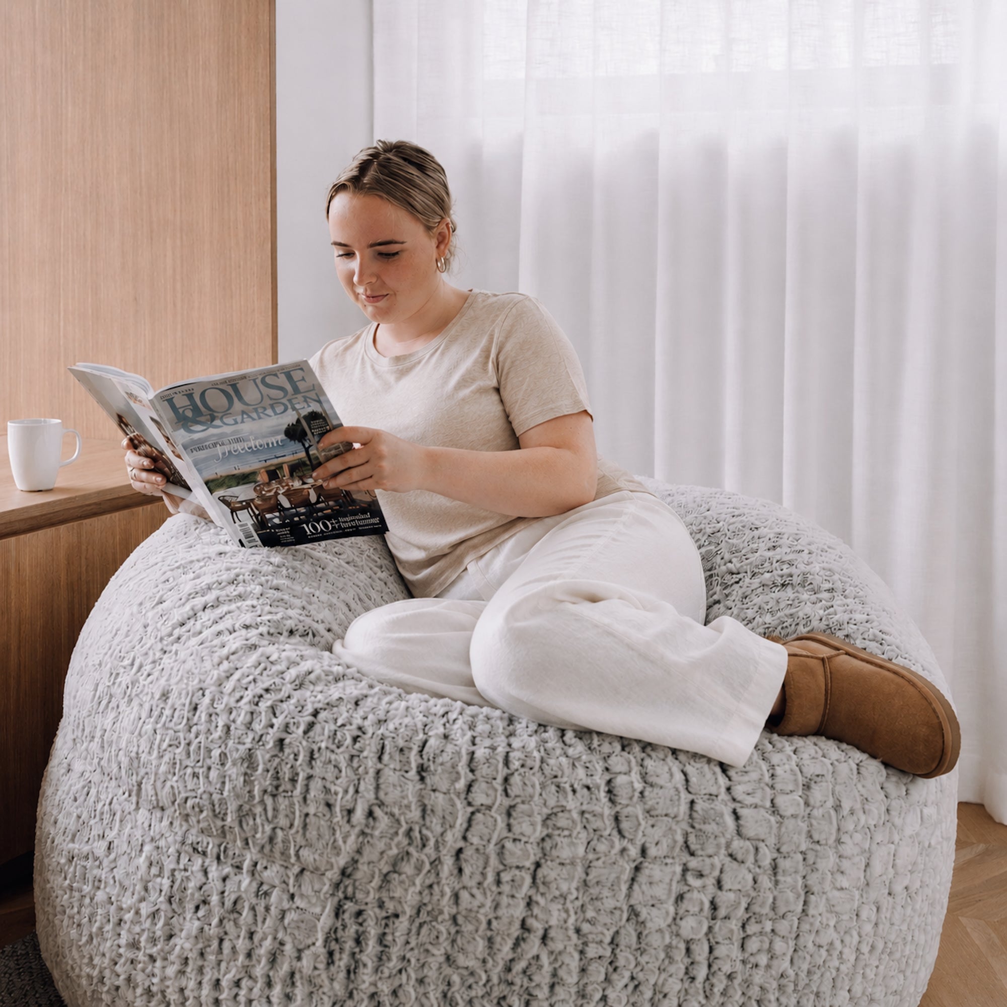 DreamPod Classic Cashmere Bean Bag - Luxurious Comfort & Support