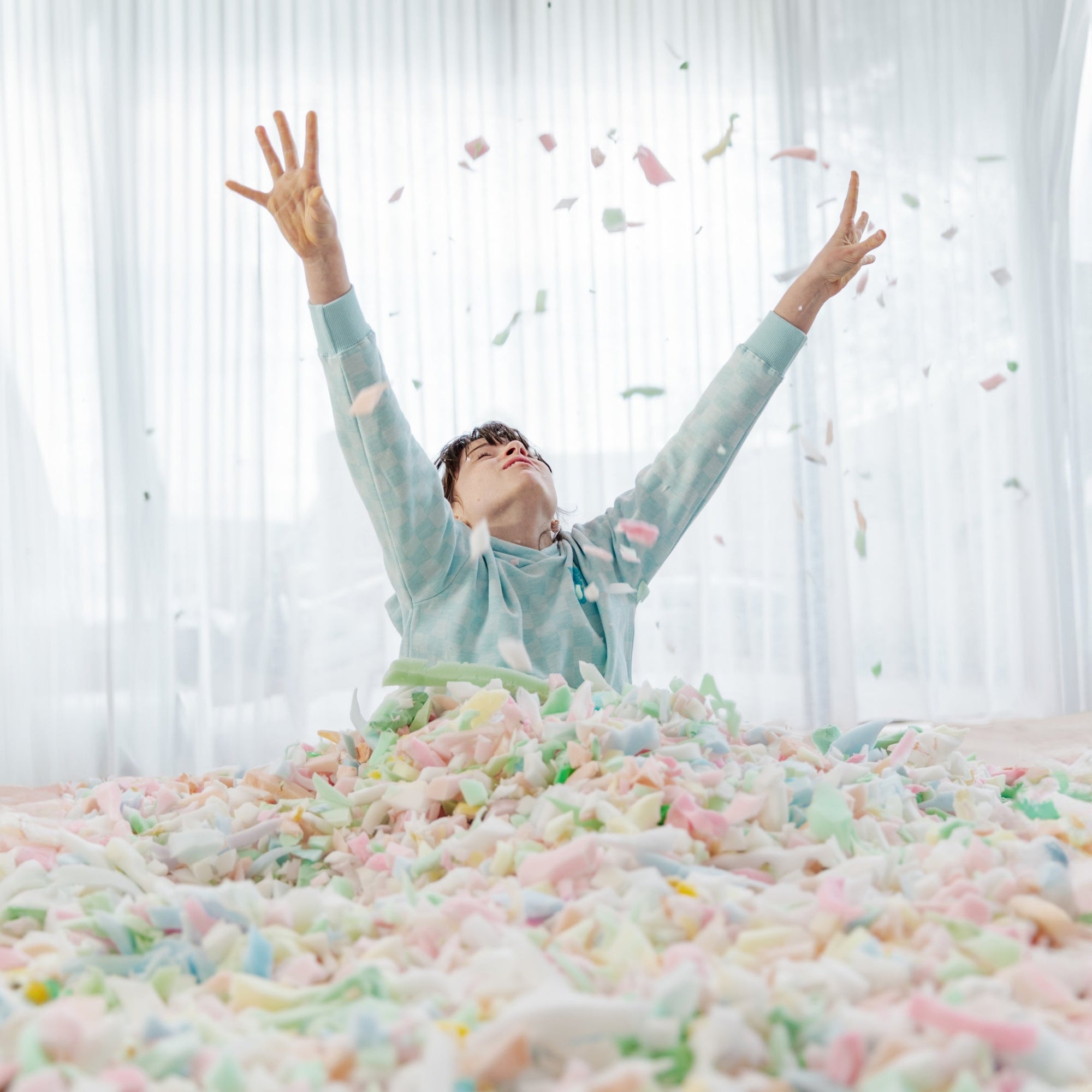 Premium Shredded Foam Filling for Bean Bags & Toys - Eco-Friendly