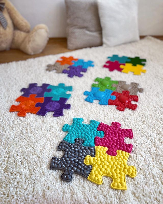 Muffik Tots Mini Sensory Playmat Set - 20 Soft & Firm Textures