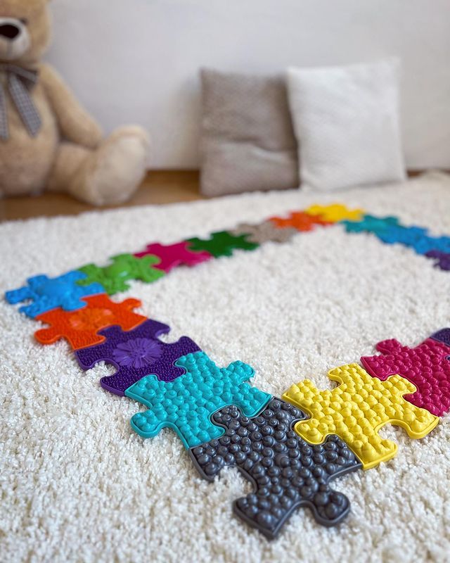 Muffik Tots Mini Sensory Playmat Set - 20 Soft & Firm Textures
