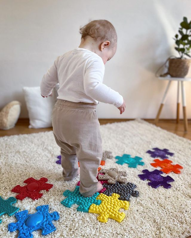 Muffik Tots Mini Sensory Playmat Set - 20 Soft & Firm Textures
