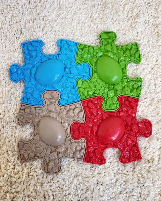 Muffik Tots Mini Sensory Playmat Set - 20 Soft & Firm Textures