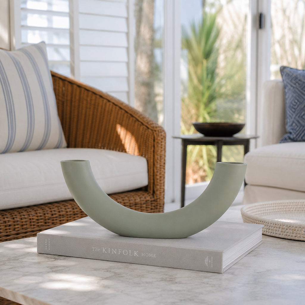 Lotus Ceramic Vase - Elegant Decor for Any Space