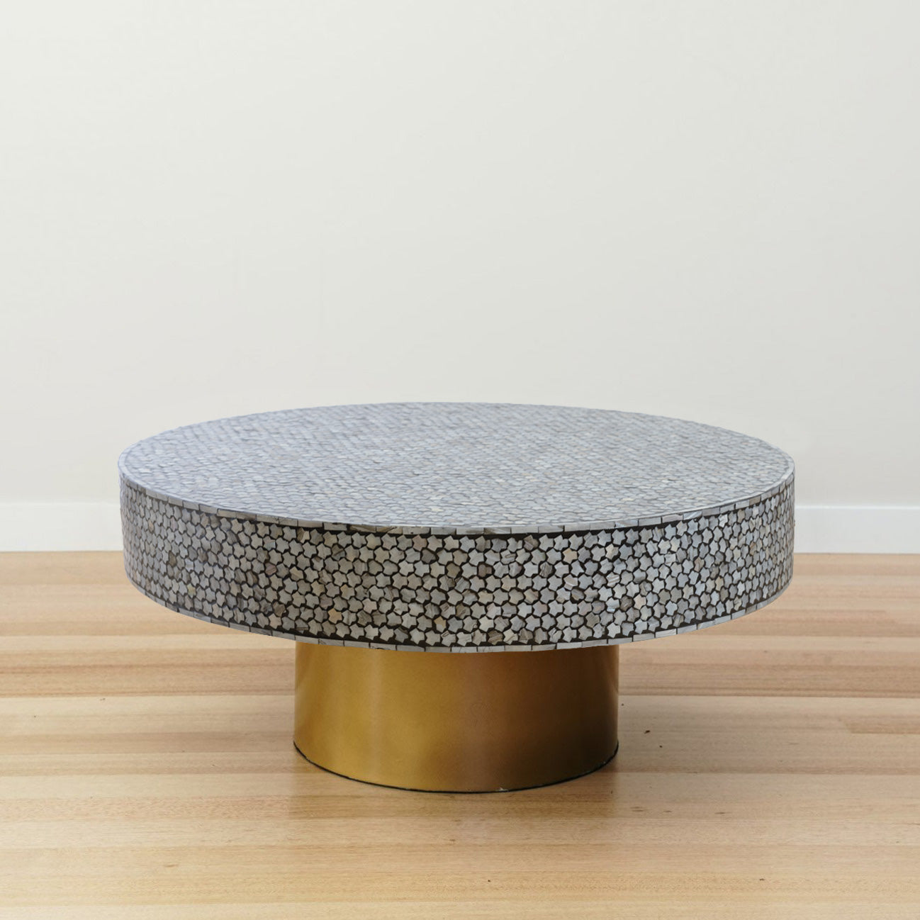 Elegant Mother of Pearl Inlay Coffee Table - Mirelle - Black