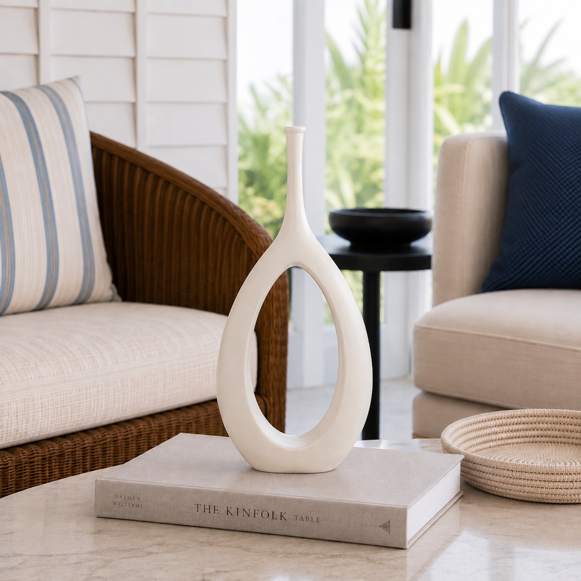 Elegant Orchid Ceramic Vase - Modern Home Décor Accent