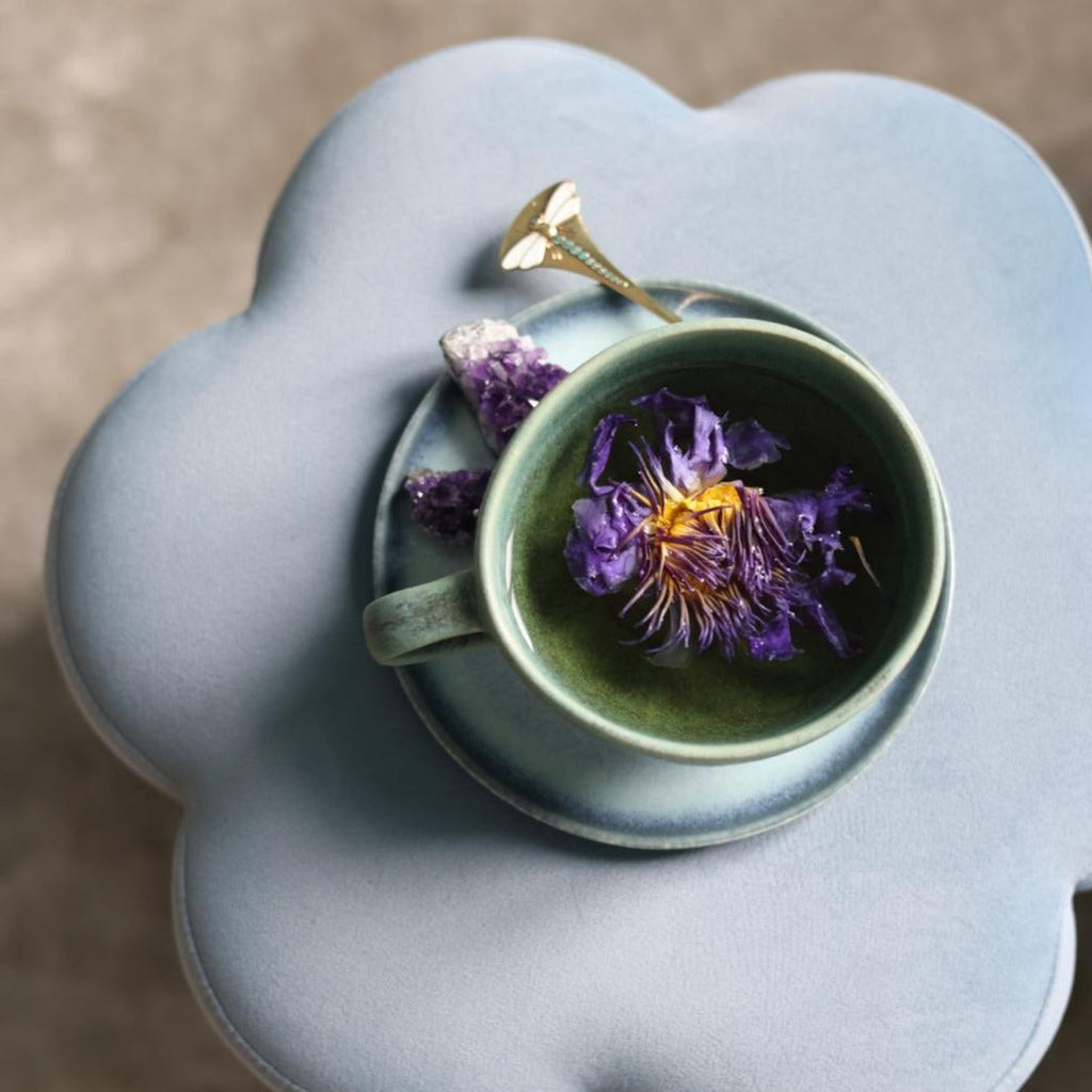 Blue Lotus Flowers - Relaxing Herbal Tea for Mind & Body