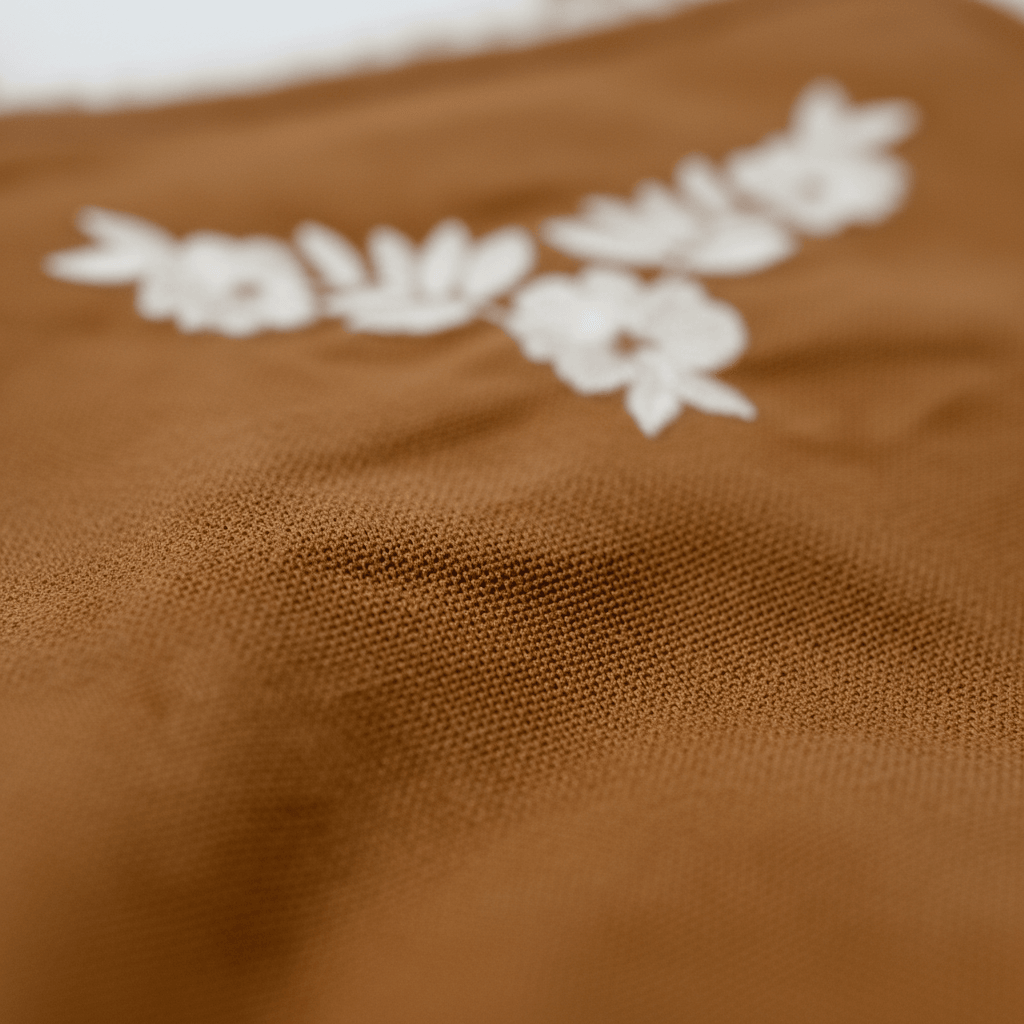 Mamīta Siena Pinfore