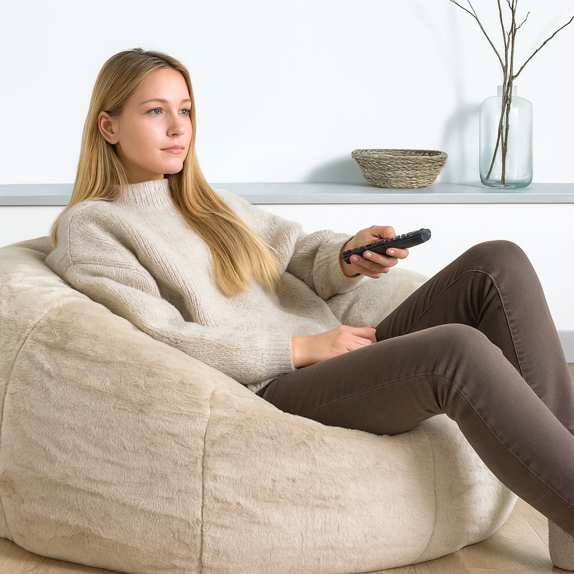 Champagne Latte Cloud Plush Fur Bean Bag – Cozy Comfort